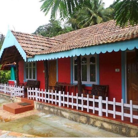 Hiddenvalley Stays - Nethra Madikeri Extérieur photo
